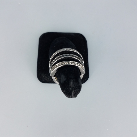 Gunmetal Rhinestone Stretchback Ring - Picture 7 of 9
